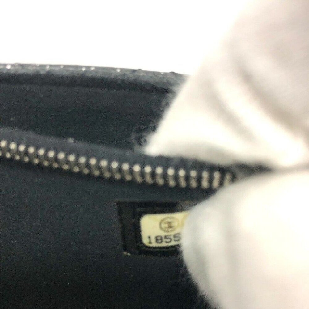 CHANEL CC Matelasse coin purse/Coin Compartment Pouch Leather Black/SilverHW - Picture 9 of 15